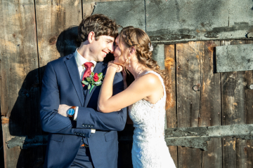 Decoding Wedding Photography Pricing: What Factors Affect the Cost?
